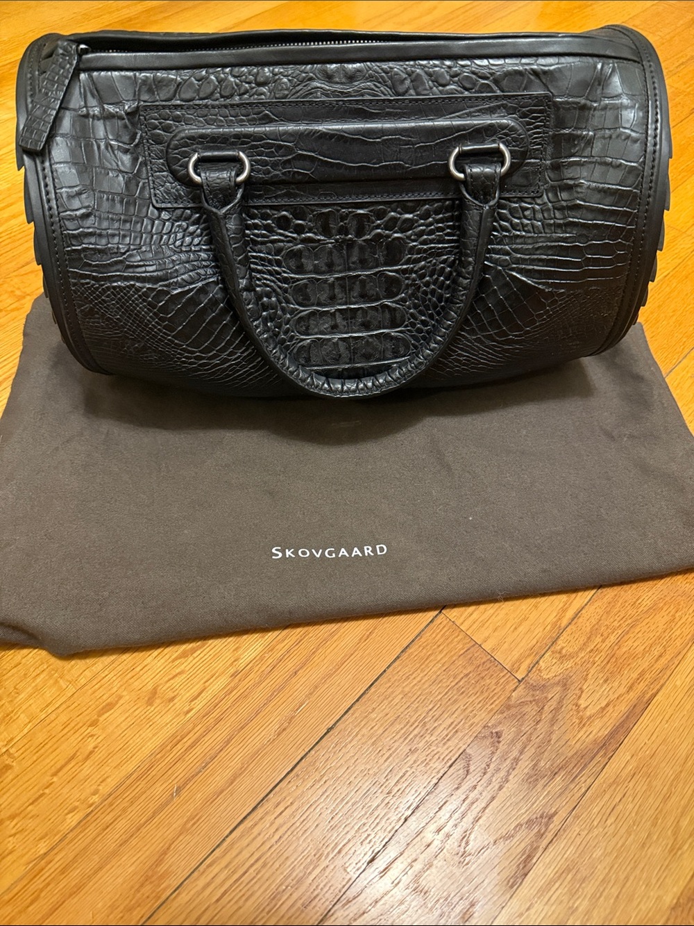 Black Crocodile Embossed Leather Purse